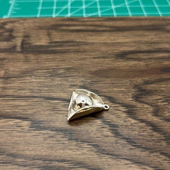 925 Sterling Silver Vintage Tricorn Hat Design Charm Pendant - Picture 5 of 6